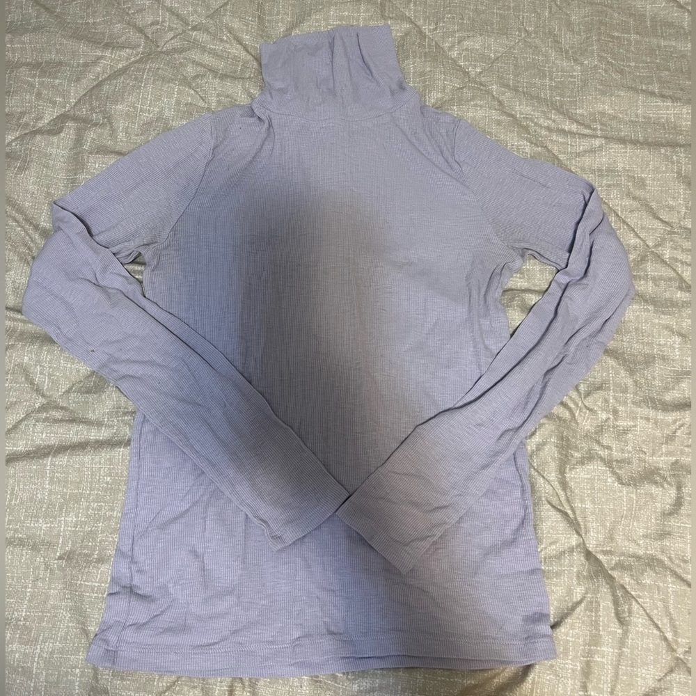 Aerie Lilac Turtleneck